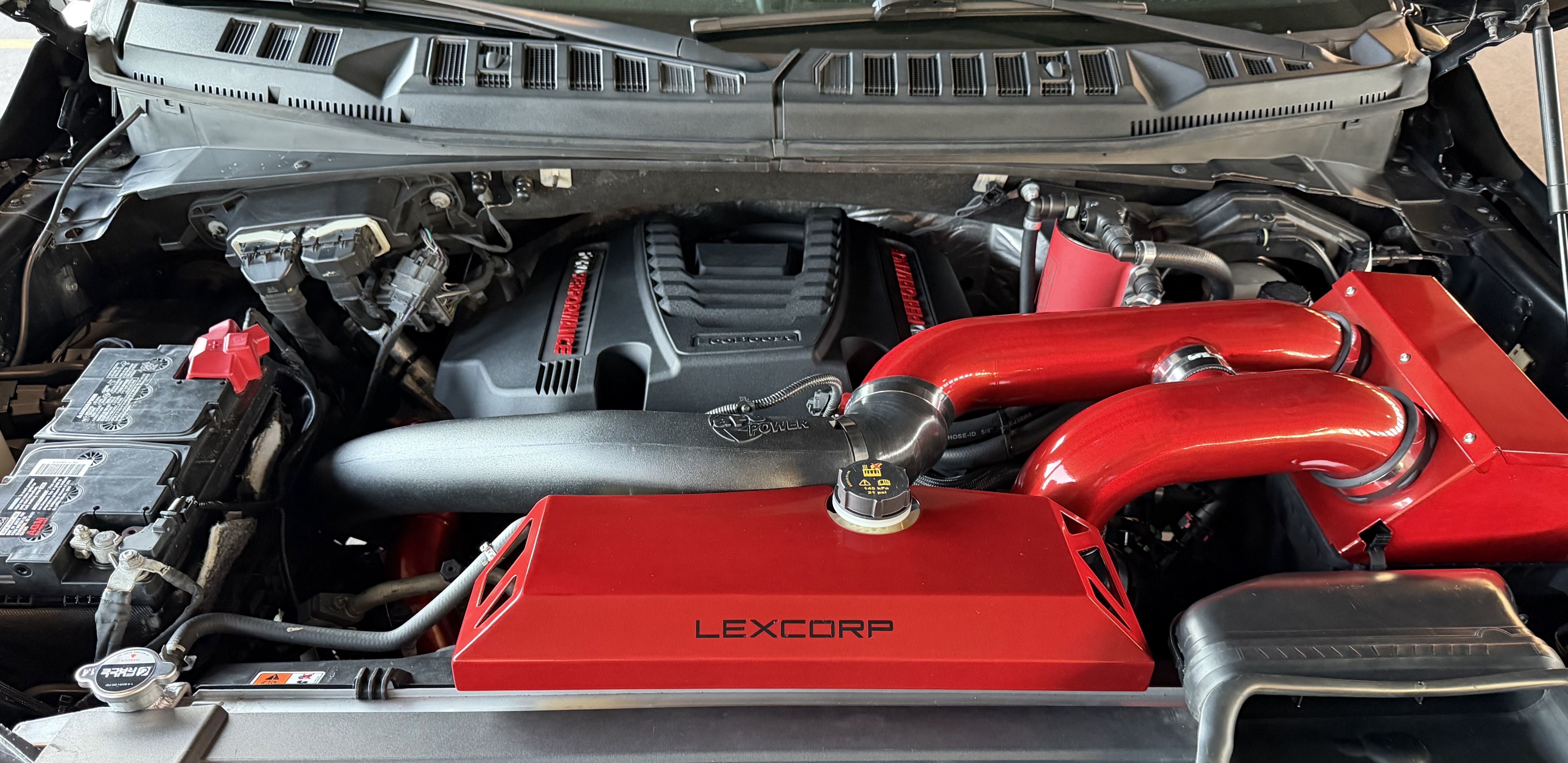 Ford F-150 Lariat FX4 Sport Engine